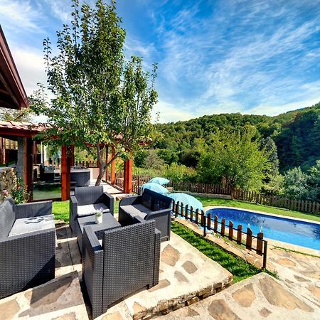 House Maya Трявна Экстерьер фото