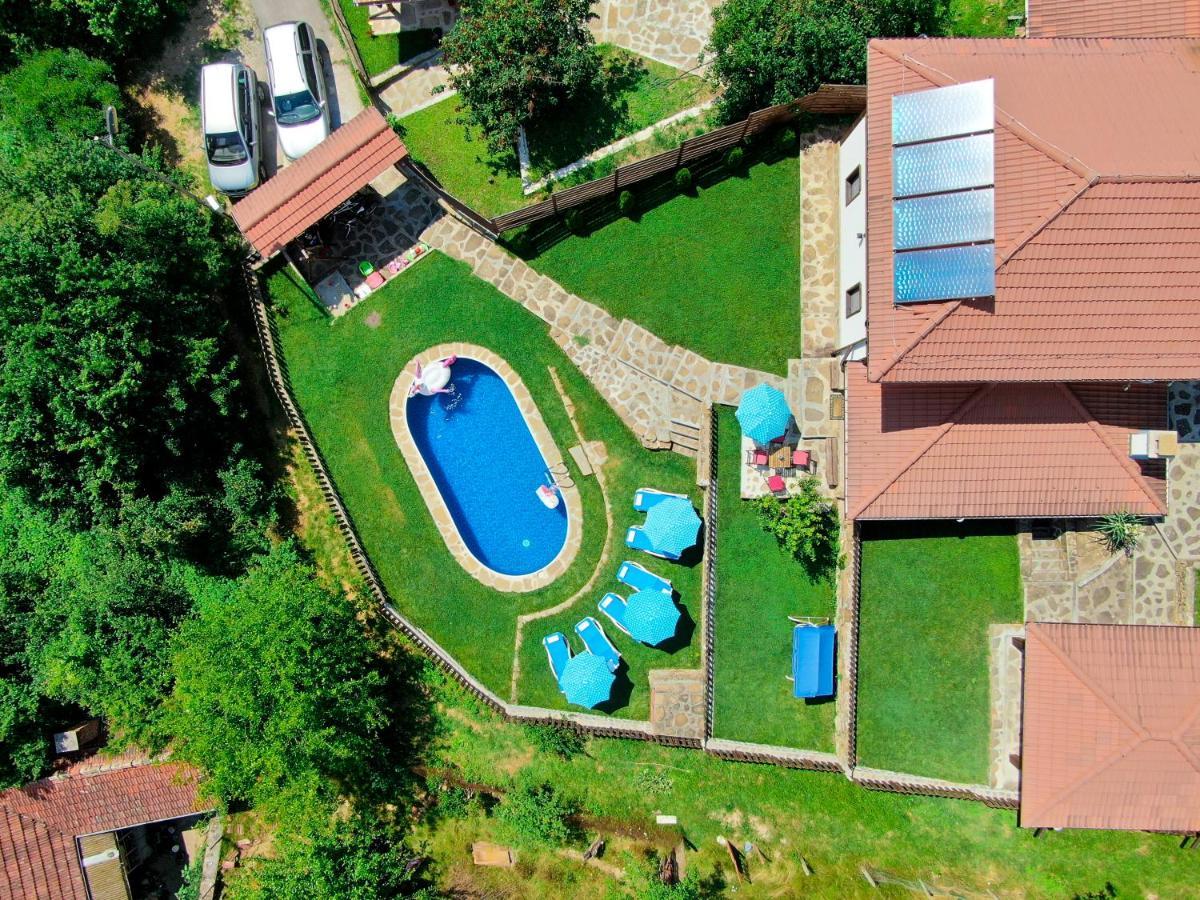 House Maya Трявна Экстерьер фото